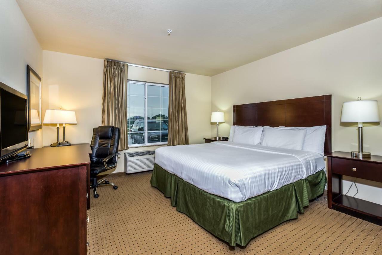 Cobblestone Inn & Suites - Vinton, Ia Bagian luar foto