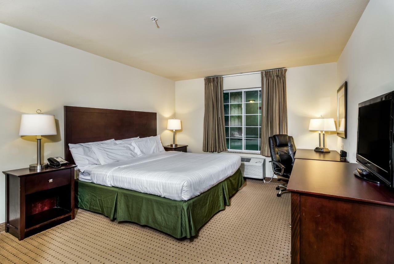 Cobblestone Inn & Suites - Vinton, Ia Bagian luar foto